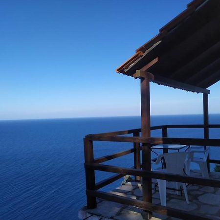Double Studio Room By The Sea Tsagkarada Exterior foto